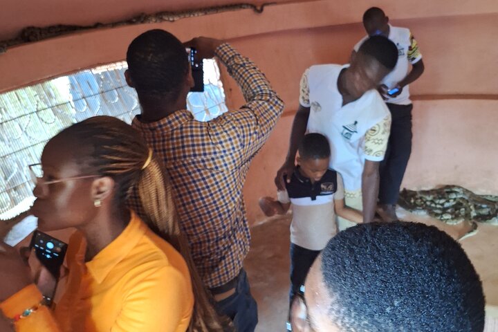 Private Full-Day Cultural Tour in Cotonou Ganvie and Ouidah