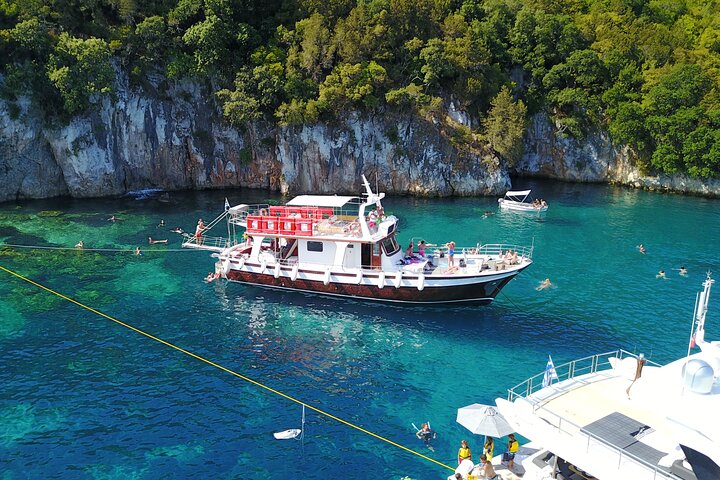 Half Day Boat Tour to Kleftiko Milos