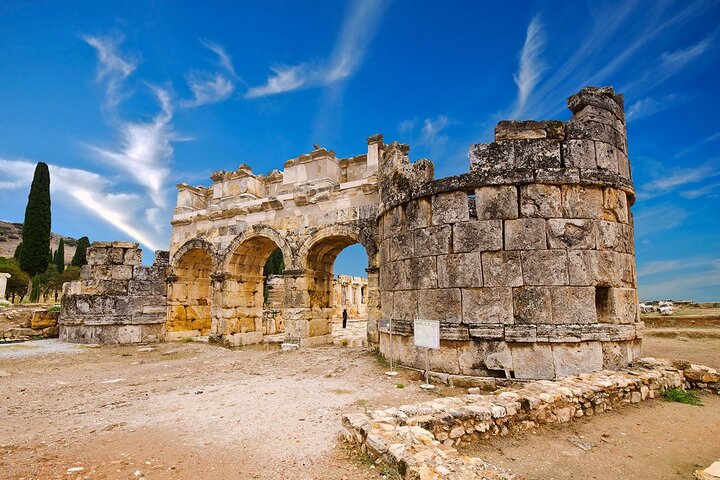 Semi-Private Tour to Pamukkale, Hierapolis, Laodicea with Lunch