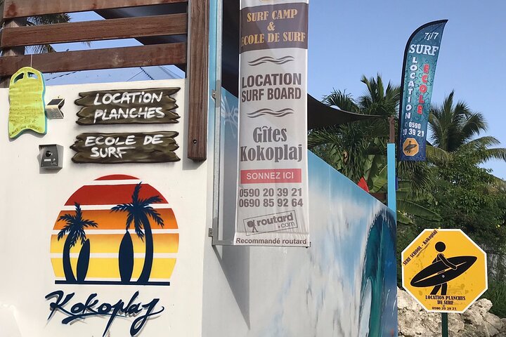 Surf lessons 1h30 (4-6 people) Kokoplaj Surf camp Guadeloupe school