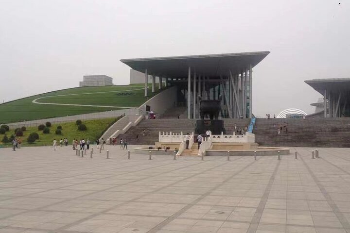 Full-Day Private Guided Tour in Hohhot with Lunch