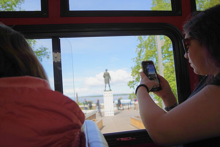 Anchorage Trolley's 1-Hour City Tour
