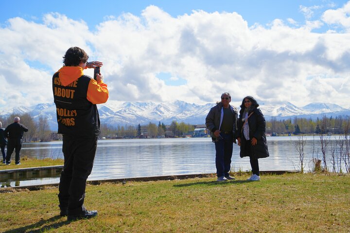 Anchorage Trolley's Deluxe City Tour