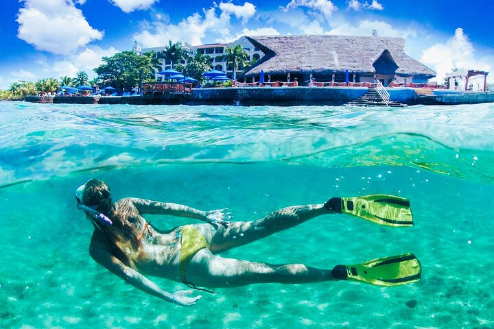Catamaran Snorkel Adventure to El Cielo and The Money Bar Beach