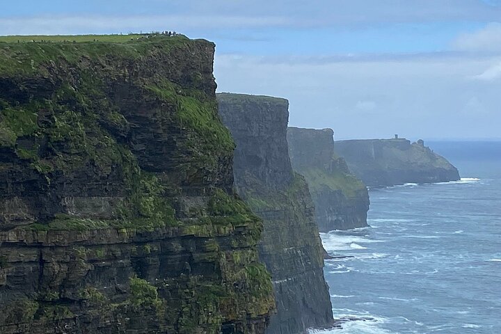 Private Cliffs of Moher Tour Small Group from Ennis, Shannon
