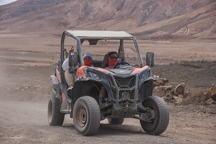 Best Buggy fuerteventura can am 800 2 people at 9:00/12:00/15:00