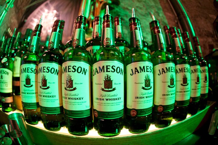Dublin Jameson Distillery and Guinness Storehouse Guided Tour