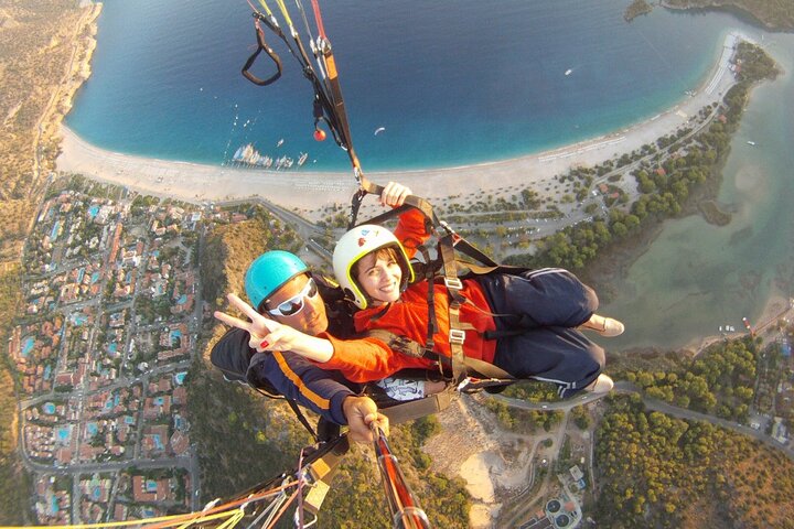 Oludeniz Paragliding from Babadag Mountain, Fethiye