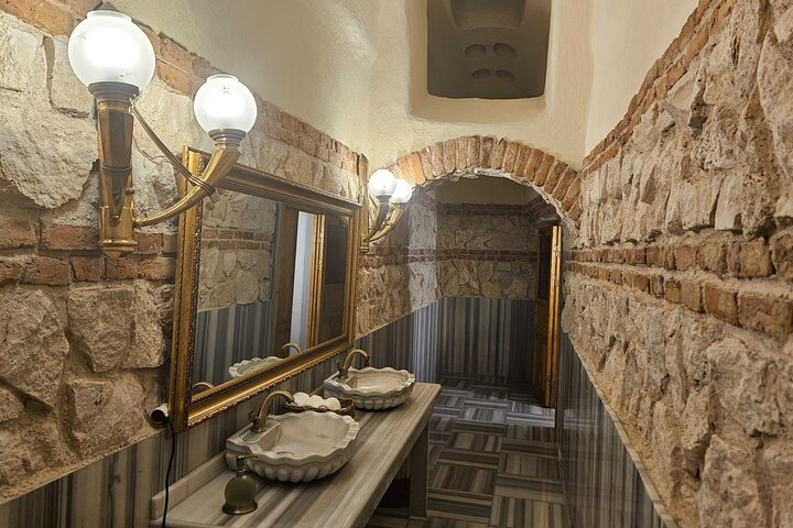 Istanbul Gedikpasa Historical Turkish Bath with Privacy Option