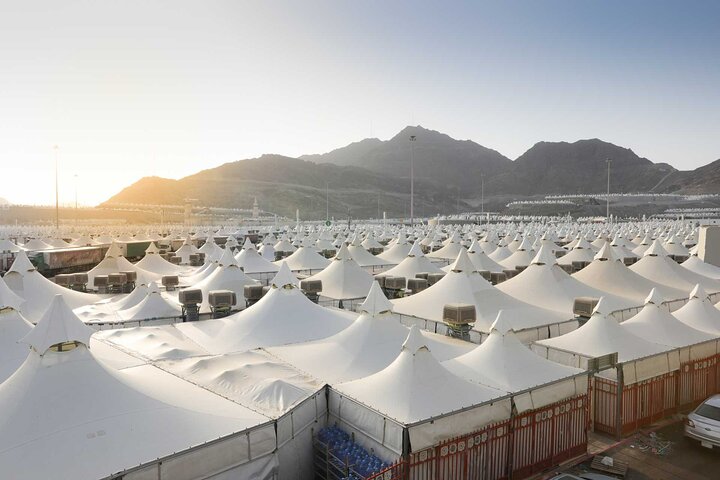 A Spiritual Journey Through the Holy Sites of Makkah