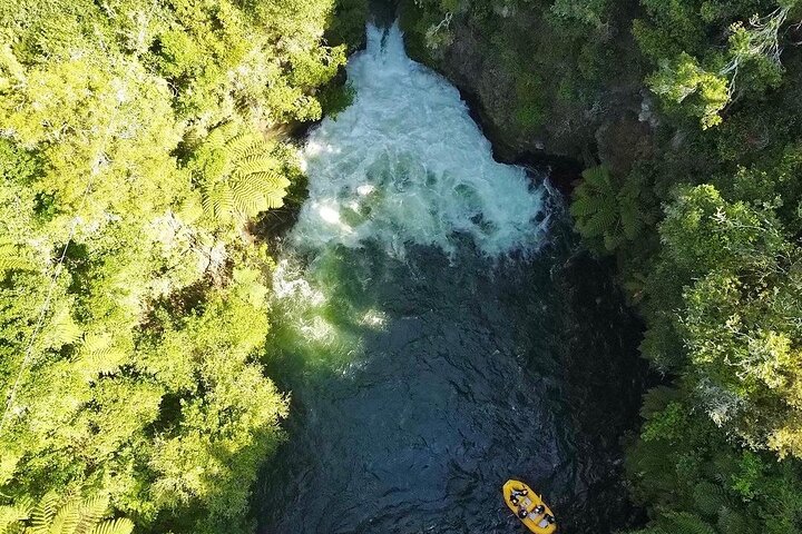 2 Days Private Tour in Tauranga, Rotorua, Taupo from Hamilton