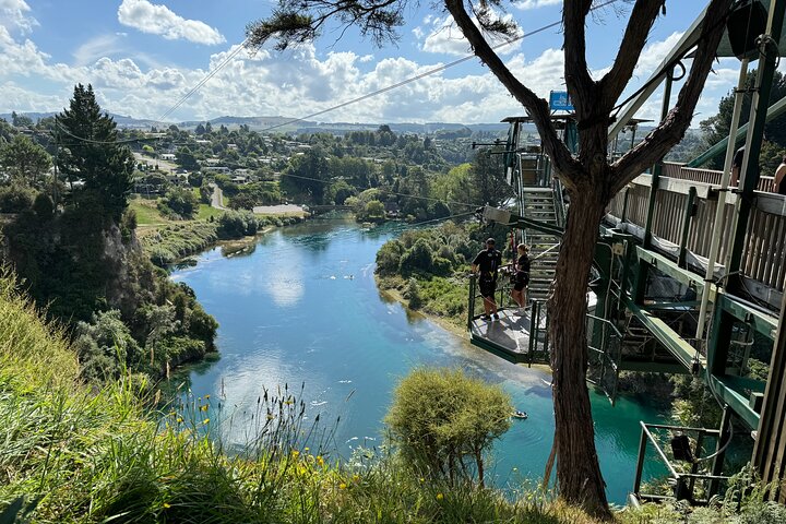 2 Days Private Tour in Tauranga, Rotorua, Taupo from Hamilton