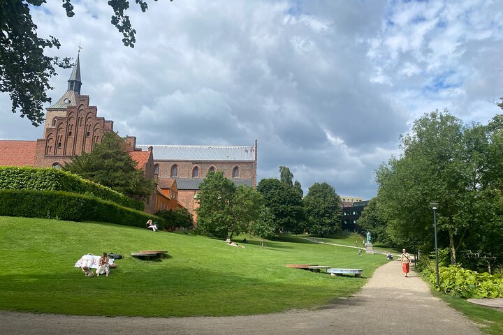Escape the City Odense - City Walk with Puzzles