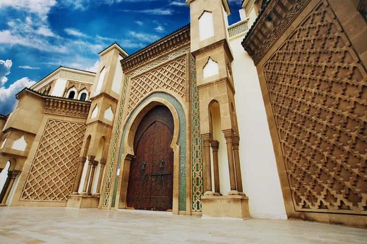 Agadir Guided City Tour with Kasbah and Souk El Had