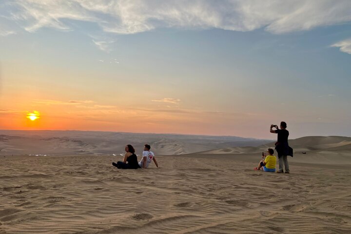 Buggy experience in Huacachina at sunset