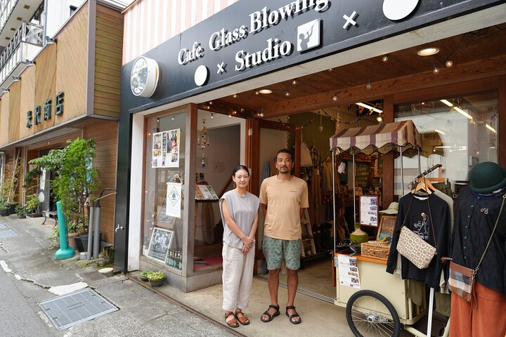 Glass Experience Studio: Craft Your Own Unique Accessories