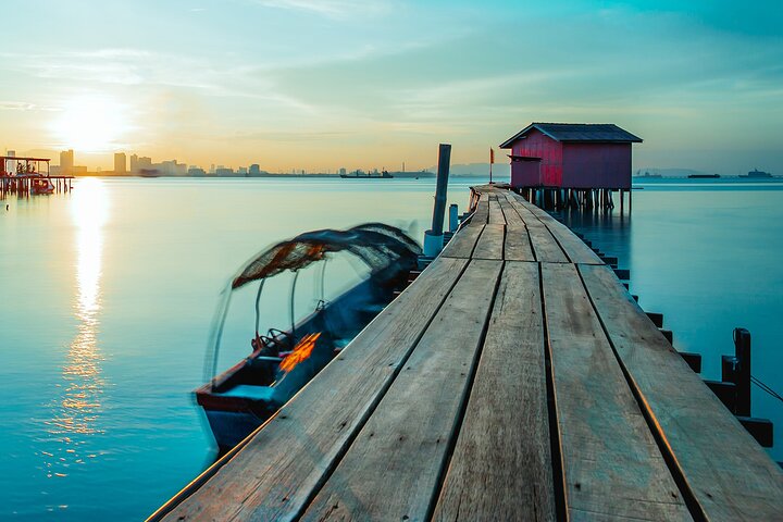 Penang Half-day City Tour with Trishaw Ride & Upside Down Museum