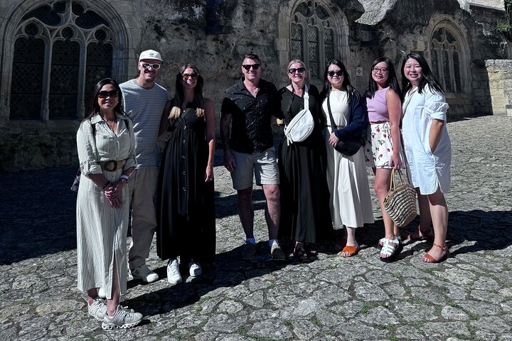 Saint-Émilion & Pomerol Wine Tour: Tastings, Lunch & WSET Guide