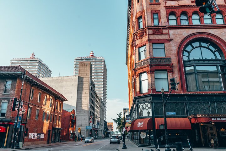 Phantoms of Prohibition: Ghosts, Cocktails, & Bites Walking Tour
