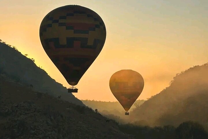 Air Ballooning Safari Experience from Johannesburg and Pretoria