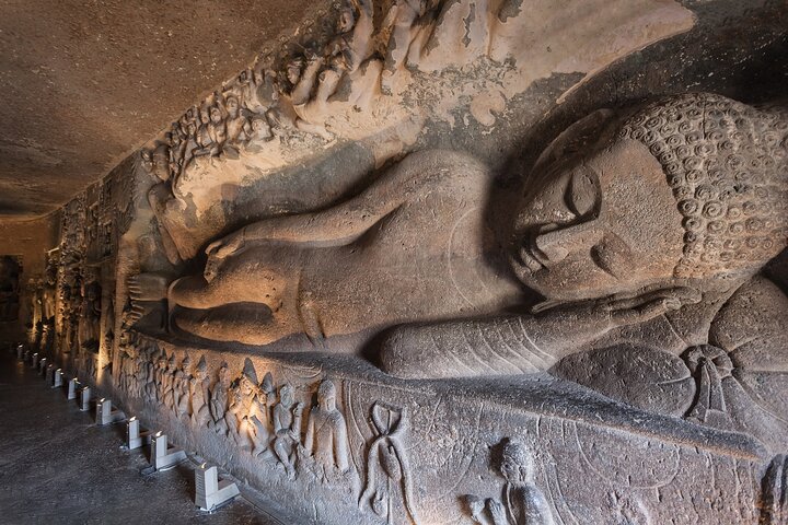 All-Inclusive 2 Night & 3 Days Tour : Ajanta, Ellora & Aurangabad