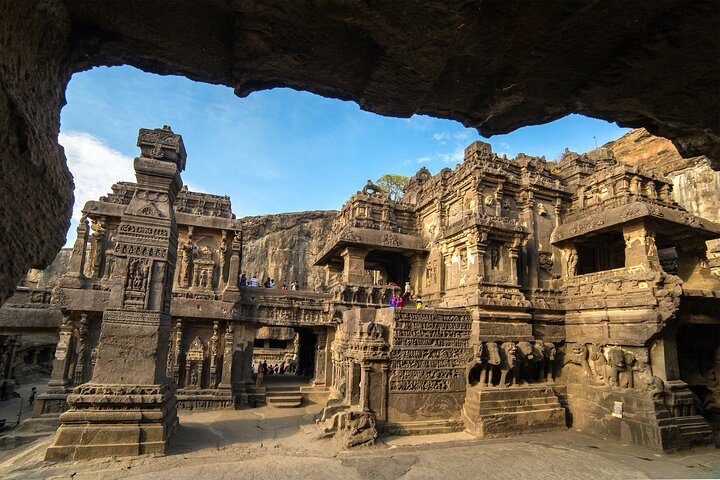 All-Inclusive 2 Night & 3 Days Tour : Ajanta, Ellora & Aurangabad
