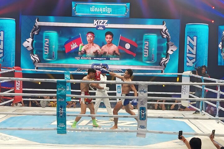 Watch Live Khmer Traditional boxing in Phnom Penh