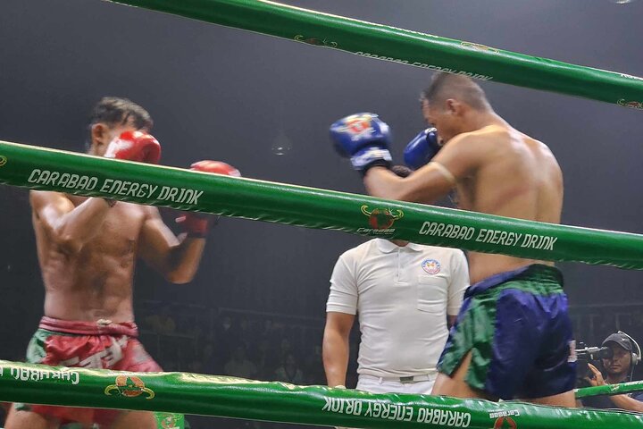 Watch Live Khmer Traditional boxing in Phnom Penh