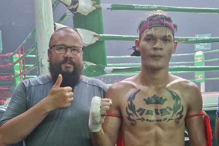 Watch Live Khmer Traditional boxing in Phnom Penh