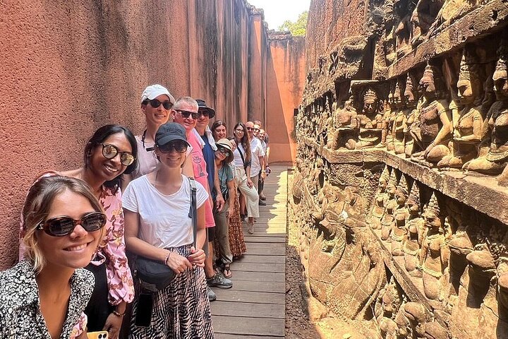 2 Days Exclusive Temple Highlights with Sunset and Sunrise Tour
