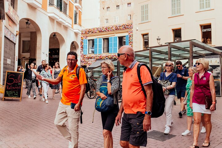 Food Tasting Walking Tour in Palma with a Local