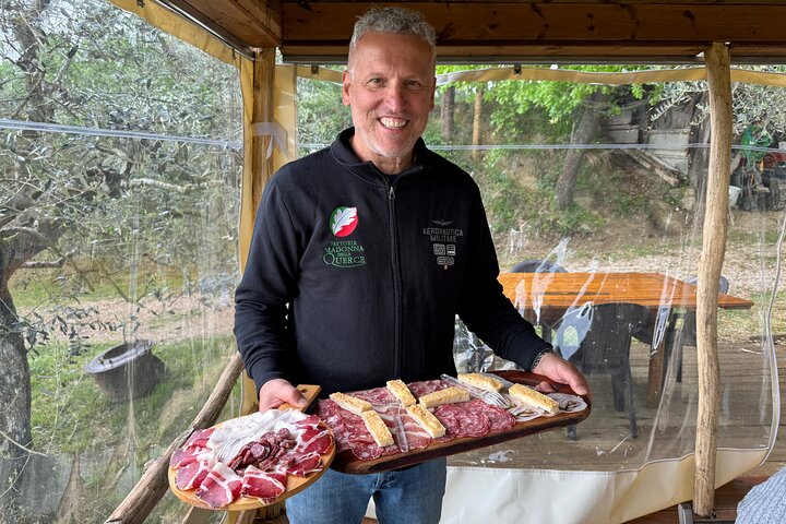 Visit to the Cinta Senese farm in Montepulciano