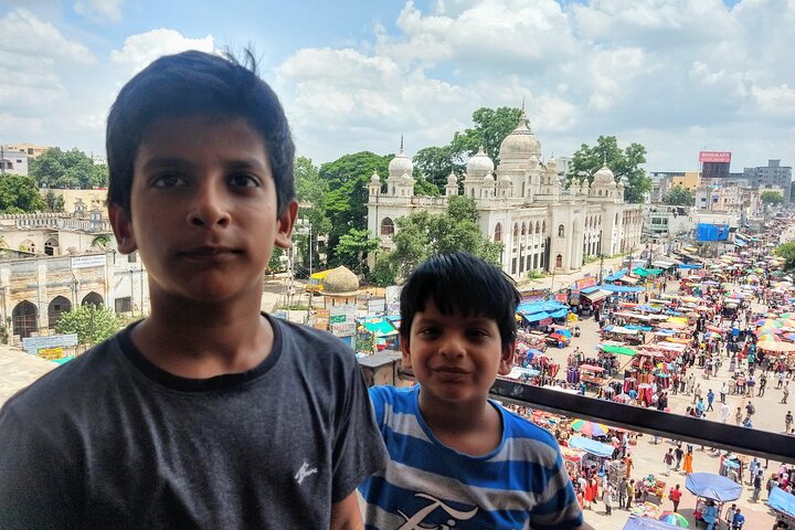 Hyderabad: A Private Full-Day Guided City Tour with Ethnic Lunch