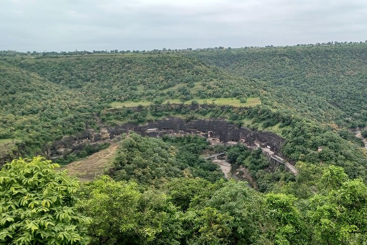 All-Inclusive 2 Night & 3 Days Tour : Ajanta, Ellora & Aurangabad
