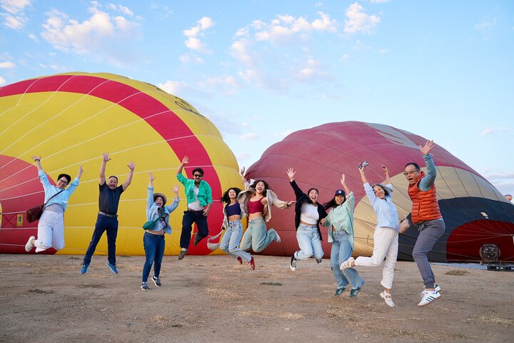 Sunrise Hot Air Balloon Flight over the Temecula Wine Country