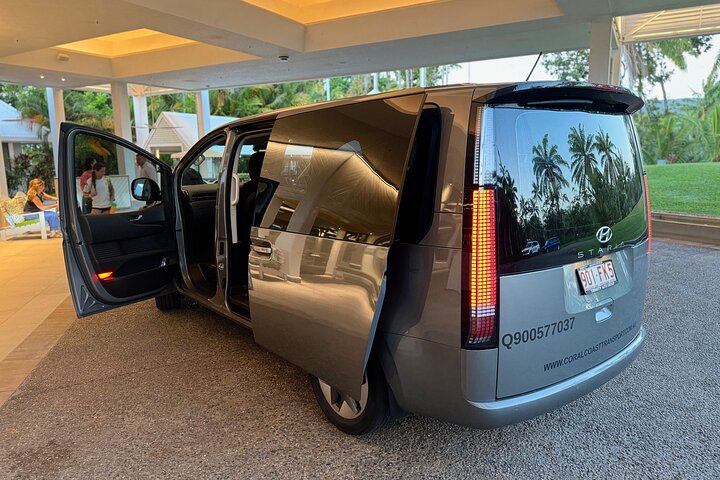 Private Transfer - Cairns Airport to/from Cairns CBD