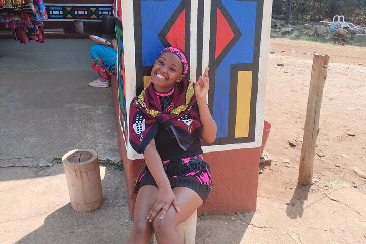 Lesedi Cultural Village & cradle of Humankind Guided Tour