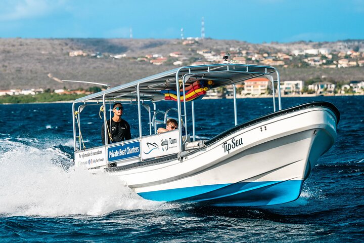 Marine Park - Private Boat charter with LOCAL Captain/ Guide