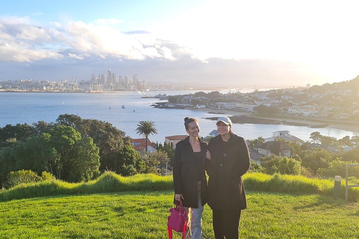 2025 Award Winning: Auckland City Highlights Half Day Tour