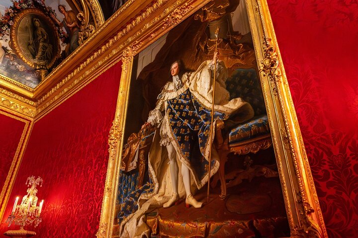 Palace of Versailles Tour with Garden Access