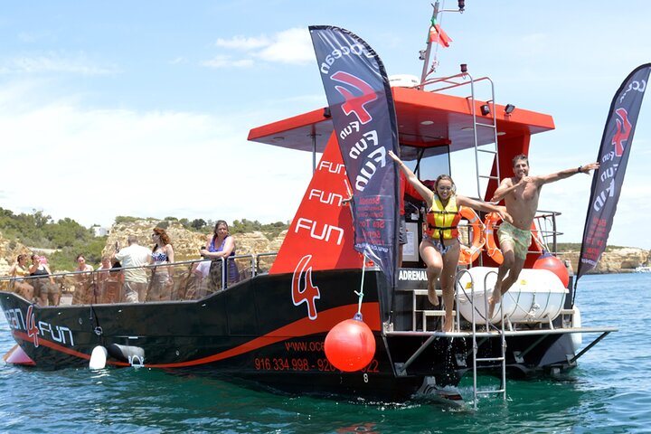 Catamaran Tour to Benagil Caves