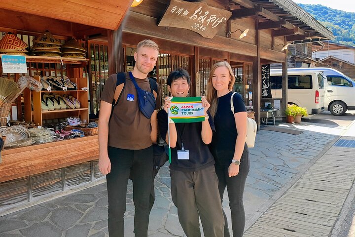 World Heritage Shirakawa-go Perfect Guided Tour from Kanazawa
