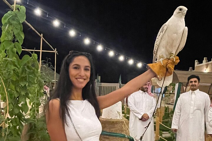 Edge of the World Riyadh Tour with Camel Ride, Bat Cave & Dinner