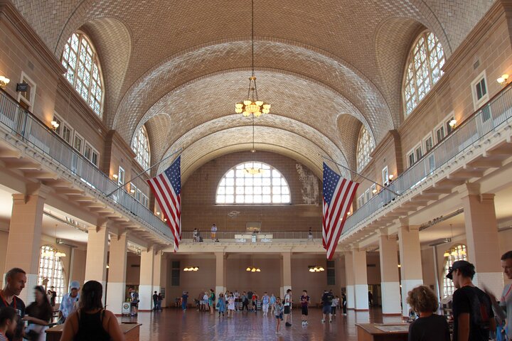 Statue of Liberty & Ellis Island Tour with Reserved Ferry Entry