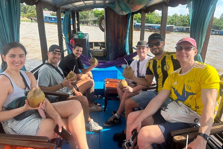 Cai Rang Floating Market & Mekong Delta 2-Day Tour from HCM City