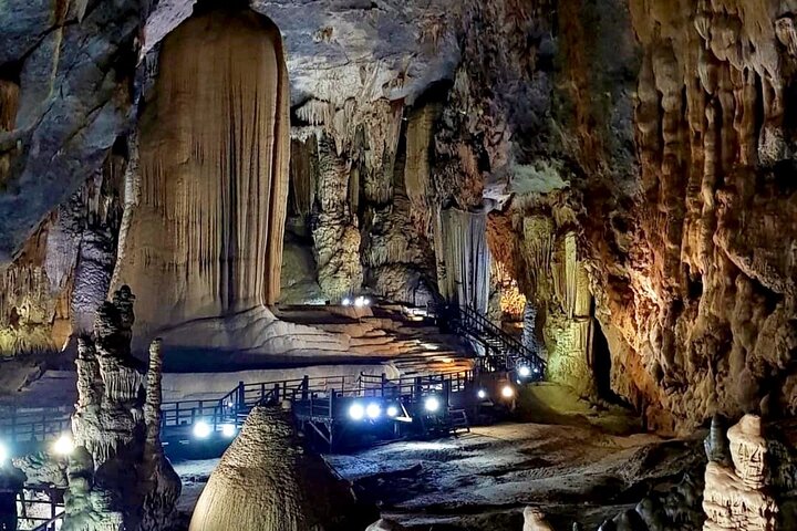 Paradise Cave - Phong Nha Cave 1 day tour in National Park