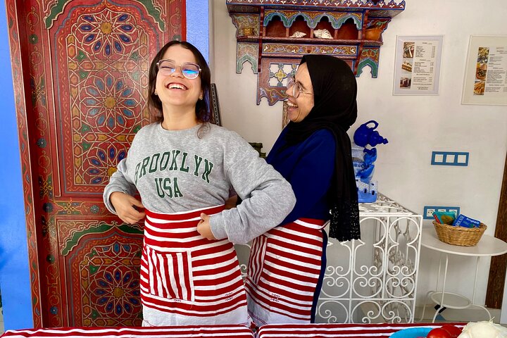 Moroccan Cooking Class with a Local Family & Market Visit