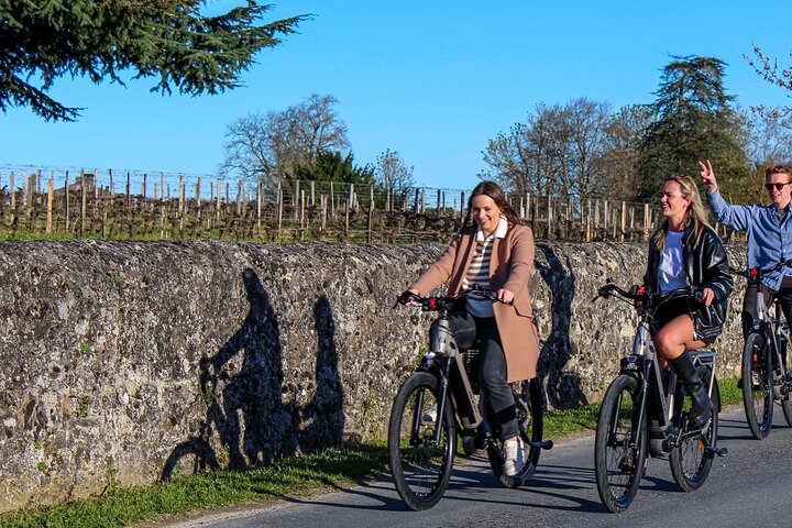 Saint-Émilion Wine Tour By Premium Electric Bike, Lunch Included