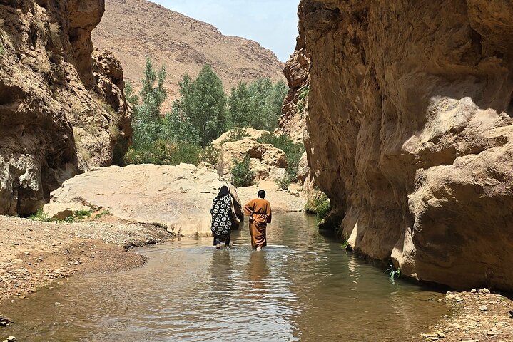 Dades Gorge-Monkey Finger's Canyon Hike in Boumalne Dades