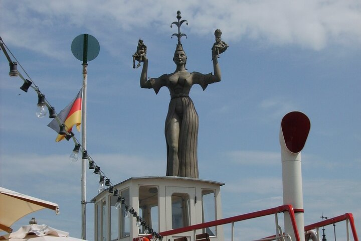 Konstanz Public guided tour with wine tasting
